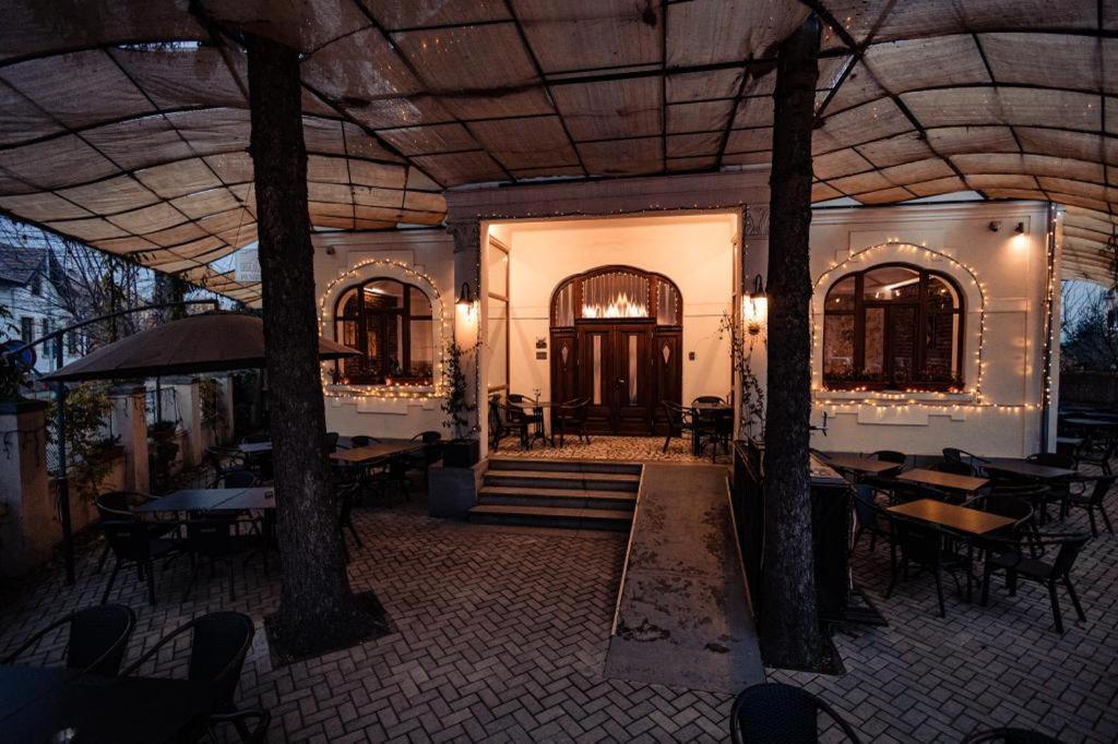 Casa Del Sole Otel Alba Iulia Dış mekan fotoğraf